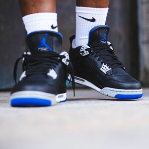 Retro Jordan 4 Motorsports Alternate